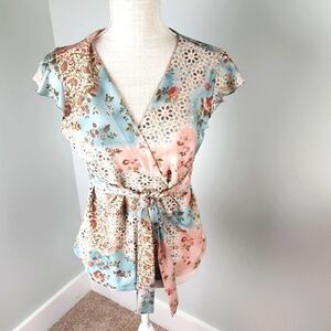 Xhilaration Faux Wrap V Neck Tie Waist Cap Sleeve Top Size Medium